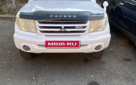 Mitsubishi Pajero iO, 2000 год, 370 000 рублей, 2 фотография