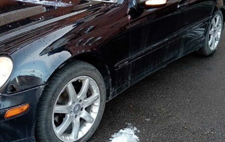 Mercedes-Benz C-Класс, 2003 год, 560 000 рублей, 3 фотография