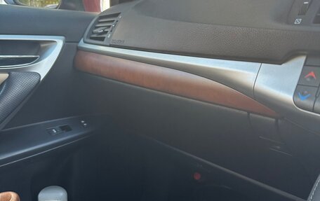 Lexus CT I рестайлинг, 2011 год, 1 550 000 рублей, 8 фотография