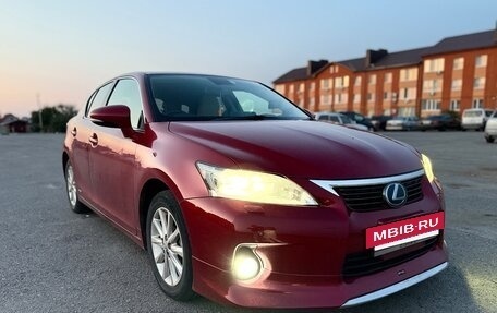 Lexus CT I рестайлинг, 2011 год, 1 550 000 рублей, 2 фотография