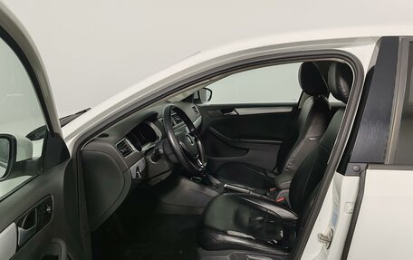 Volkswagen Jetta VI, 2018 год, 1 399 000 рублей, 16 фотография