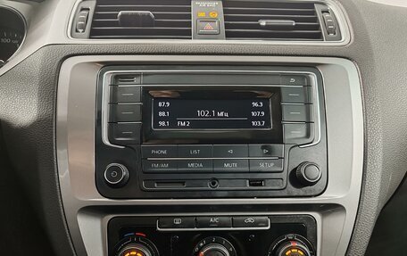 Volkswagen Jetta VI, 2018 год, 1 399 000 рублей, 15 фотография