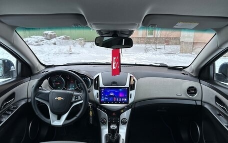 Chevrolet Cruze II, 2014 год, 740 000 рублей, 13 фотография