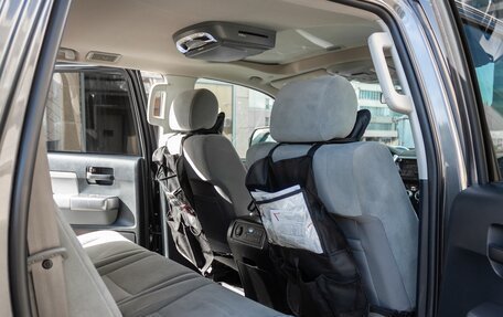 Toyota Sequoia II рестайлинг, 2021 год, 9 900 000 рублей, 7 фотография