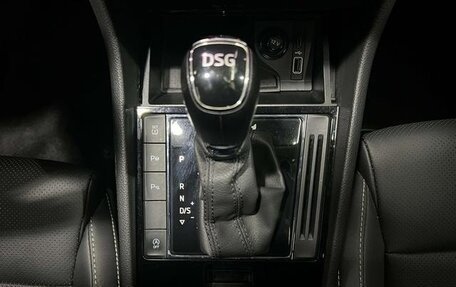 Skoda Superb III рестайлинг, 2022 год, 1 700 000 рублей, 10 фотография