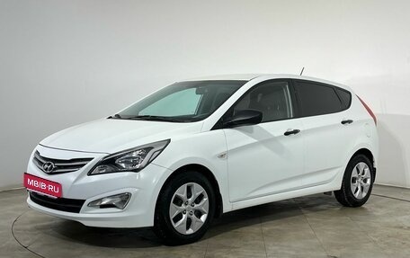 Hyundai Solaris II рестайлинг, 2015 год, 1 049 000 рублей, 1 фотография