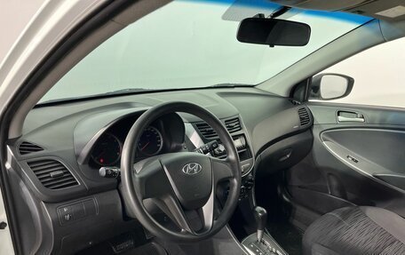 Hyundai Solaris II рестайлинг, 2015 год, 1 049 000 рублей, 8 фотография