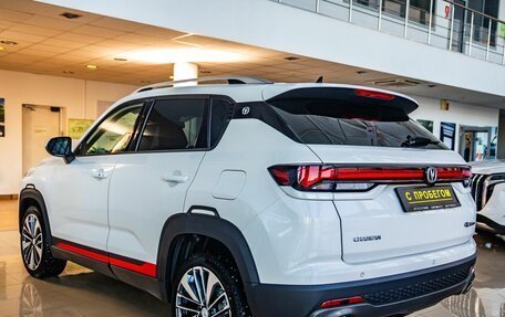 Changan CS35 Plus, 2024 год, 2 098 000 рублей, 5 фотография