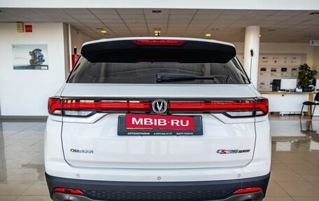 Changan CS35 Plus, 2024 год, 2 098 000 рублей, 6 фотография