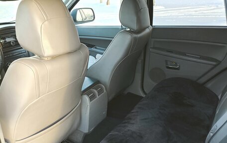 Jeep Grand Cherokee, 2004 год, 950 000 рублей, 18 фотография