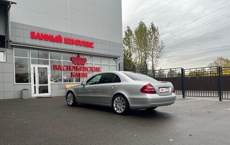 Mercedes-Benz E-Класс, 2003 год, 830 000 рублей, 5 фотография
