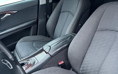 Mercedes-Benz E-Класс, 2003 год, 830 000 рублей, 9 фотография