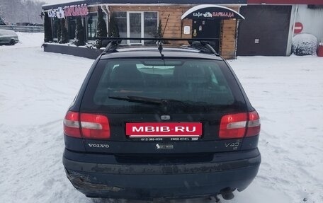 Volvo V40 I, 2003 год, 300 000 рублей, 4 фотография