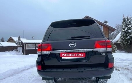 Toyota Land Cruiser 200, 2018 год, 8 500 000 рублей, 8 фотография