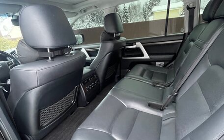 Toyota Land Cruiser 200, 2018 год, 8 500 000 рублей, 13 фотография