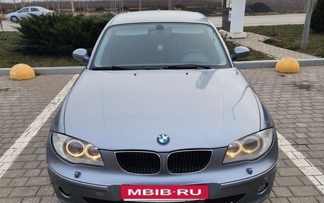 BMW 1 серия, 2006 год, 780 000 рублей, 4 фотография