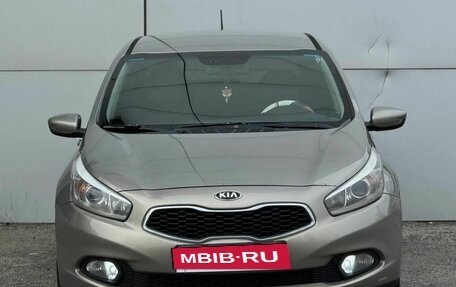 KIA cee'd III, 2014 год, 819 999 рублей, 2 фотография
