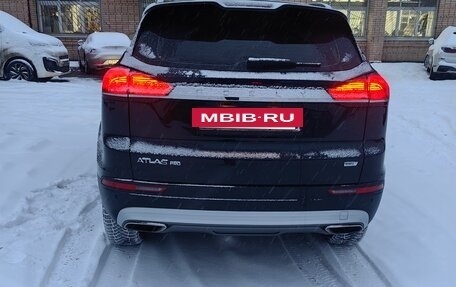 Geely Atlas, 2023 год, 2 200 000 рублей, 6 фотография