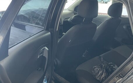 Volkswagen Polo VI (EU Market), 2011 год, 615 000 рублей, 3 фотография