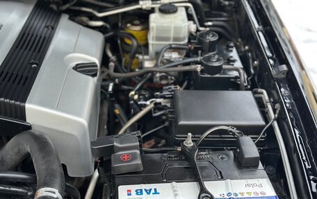 Toyota Land Cruiser 100 рестайлинг 2, 2006 год, 2 500 000 рублей, 12 фотография