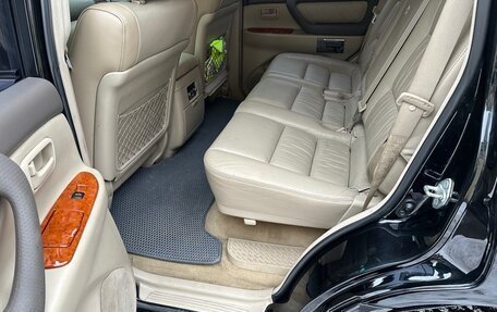 Toyota Land Cruiser 100 рестайлинг 2, 2006 год, 2 500 000 рублей, 10 фотография