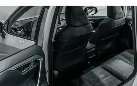 Toyota RAV4, 2025 год, 4 100 000 рублей, 19 фотография