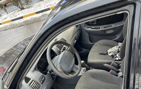 Hyundai Accent II, 2006 год, 385 000 рублей, 24 фотография