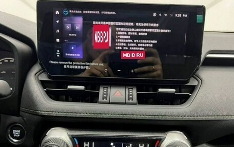 Toyota RAV4, 2025 год, 4 099 000 рублей, 17 фотография