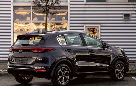 KIA Sportage IV рестайлинг, 2019 год, 1 895 000 рублей, 6 фотография