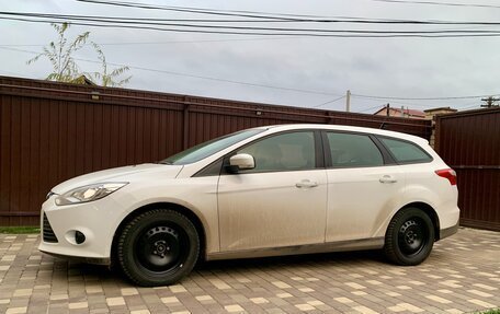 Ford Focus III, 2014 год, 815 000 рублей, 2 фотография