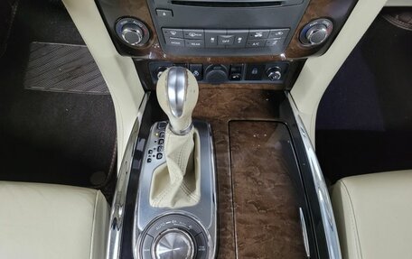 Infiniti QX56, 2012 год, 1 599 000 рублей, 13 фотография