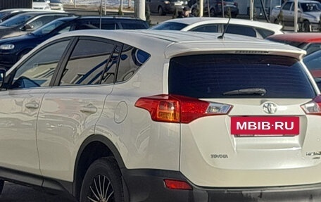 Toyota RAV4, 2014 год, 1 860 000 рублей, 5 фотография