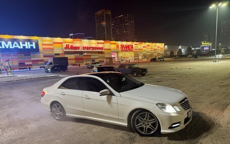 Mercedes-Benz E-Класс, 2012 год, 2 200 000 рублей, 17 фотография