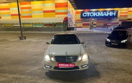 Mercedes-Benz E-Класс, 2012 год, 2 200 000 рублей, 18 фотография