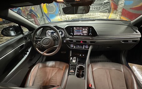 Hyundai Sonata VIII, 2019 год, 2 600 000 рублей, 6 фотография