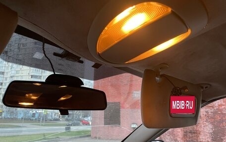 Dodge Caravan IV, 2003 год, 450 000 рублей, 26 фотография