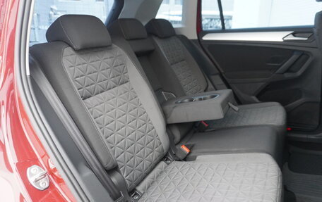 Volkswagen Tiguan II, 2021 год, 2 890 000 рублей, 4 фотография