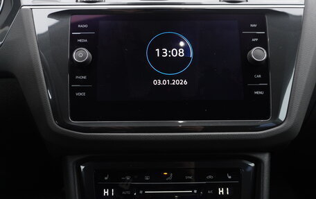 Volkswagen Tiguan II, 2021 год, 2 890 000 рублей, 18 фотография