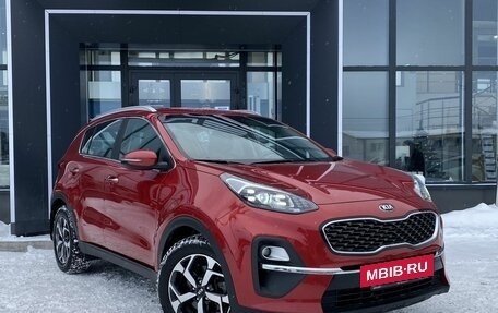 KIA Sportage IV рестайлинг, 2020 год, 2 449 000 рублей, 3 фотография