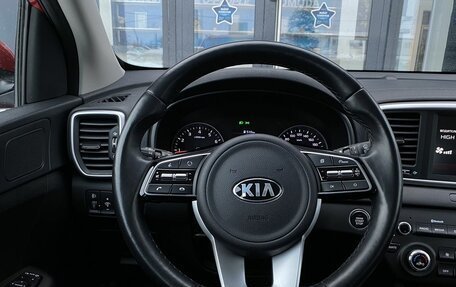 KIA Sportage IV рестайлинг, 2020 год, 2 449 000 рублей, 21 фотография