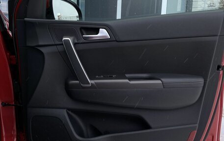 KIA Sportage IV рестайлинг, 2020 год, 2 449 000 рублей, 30 фотография