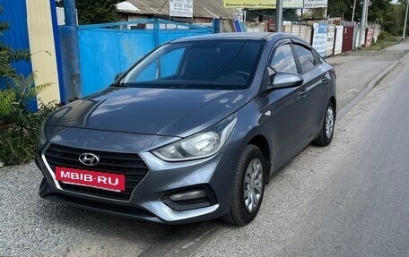 Hyundai Solaris II рестайлинг, 2019 год, 1 350 000 рублей, 10 фотография