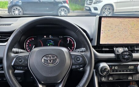 Toyota RAV4, 2021 год, 3 880 000 рублей, 27 фотография