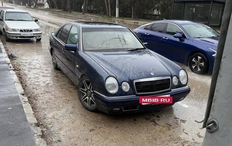 Mercedes-Benz E-Класс, 1999 год, 400 000 рублей, 5 фотография