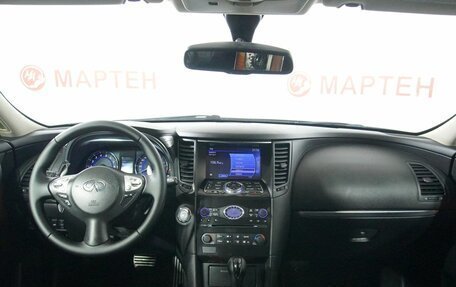 Infiniti QX70, 2013 год, 1 800 000 рублей, 15 фотография