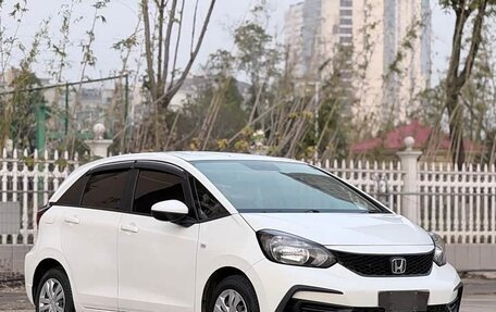 Honda Fit, 2021 год, 1 240 000 рублей, 3 фотография