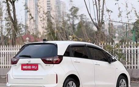 Honda Fit, 2021 год, 1 240 000 рублей, 5 фотография