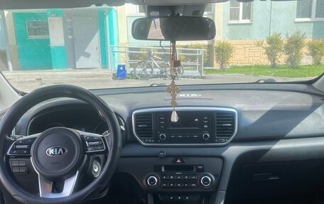 KIA Sportage IV рестайлинг, 2019 год, 2 000 000 рублей, 3 фотография