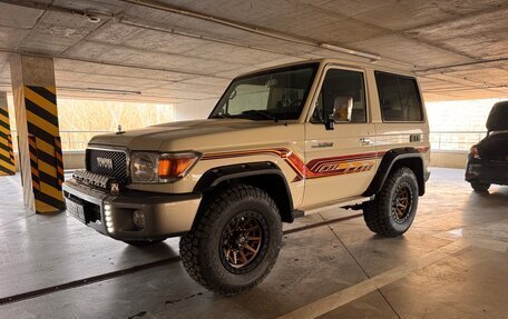 Toyota Land Cruiser 70, 2021 год, 5 800 000 рублей, 1 фотография