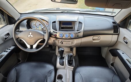 Mitsubishi L200 IV рестайлинг, 2007 год, 1 050 000 рублей, 10 фотография